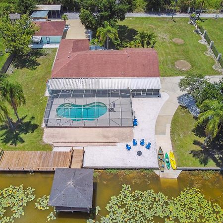 Lake House Westchase Area. Heated Pool Waterfront! Tampa Exteriör bild