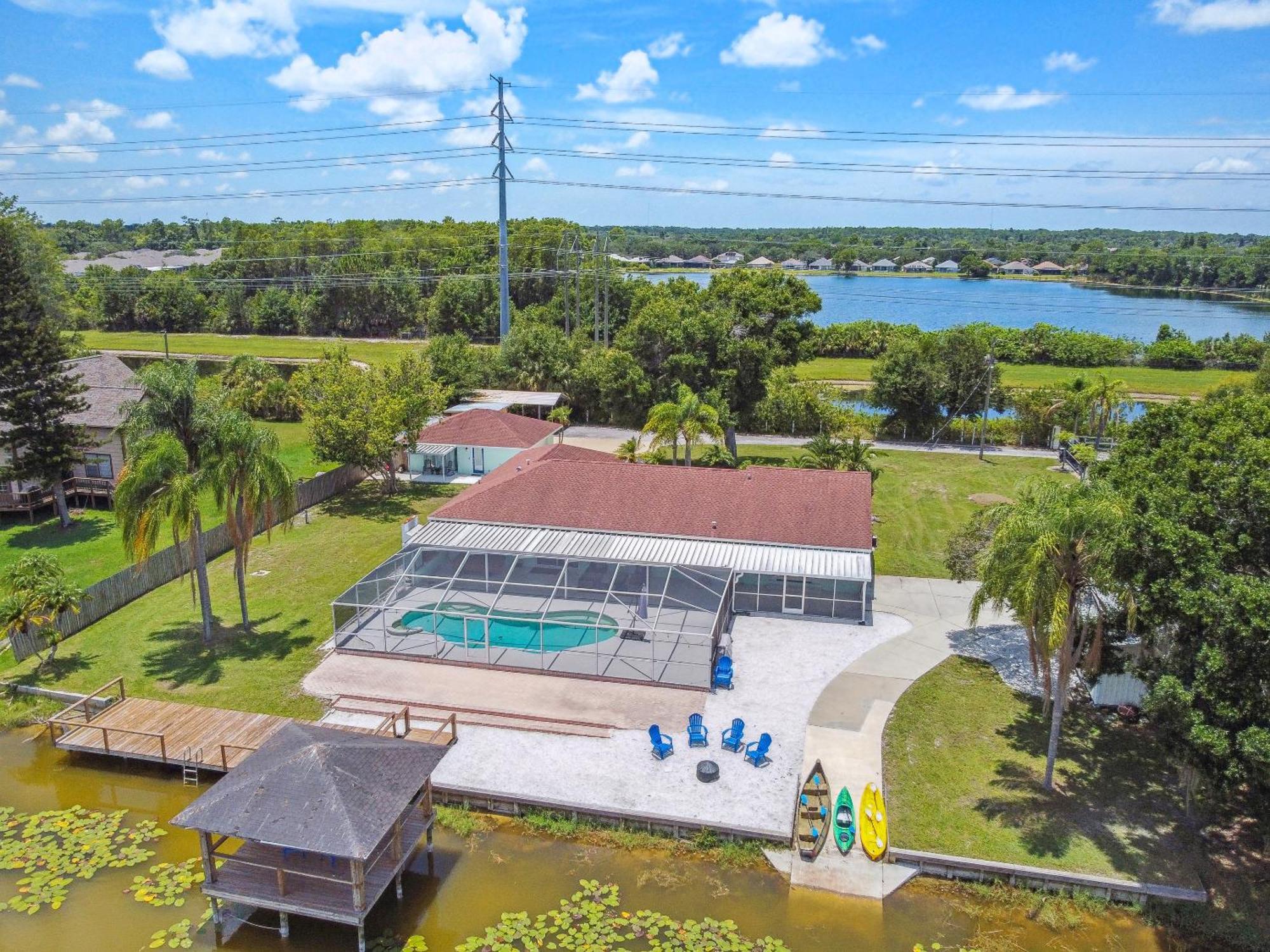 Lake House Westchase Area. Heated Pool Waterfront! Tampa Exteriör bild