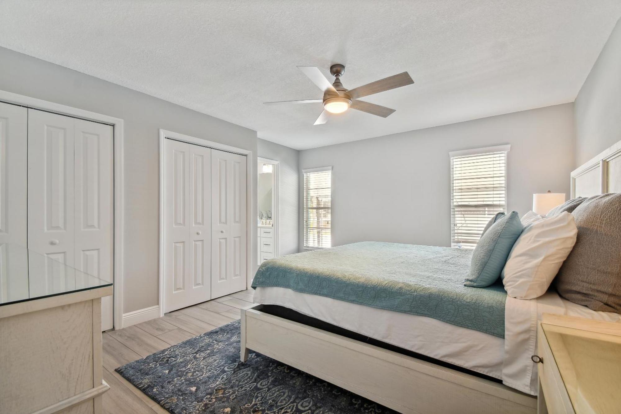 Lake House Westchase Area. Heated Pool Waterfront! Tampa Exteriör bild