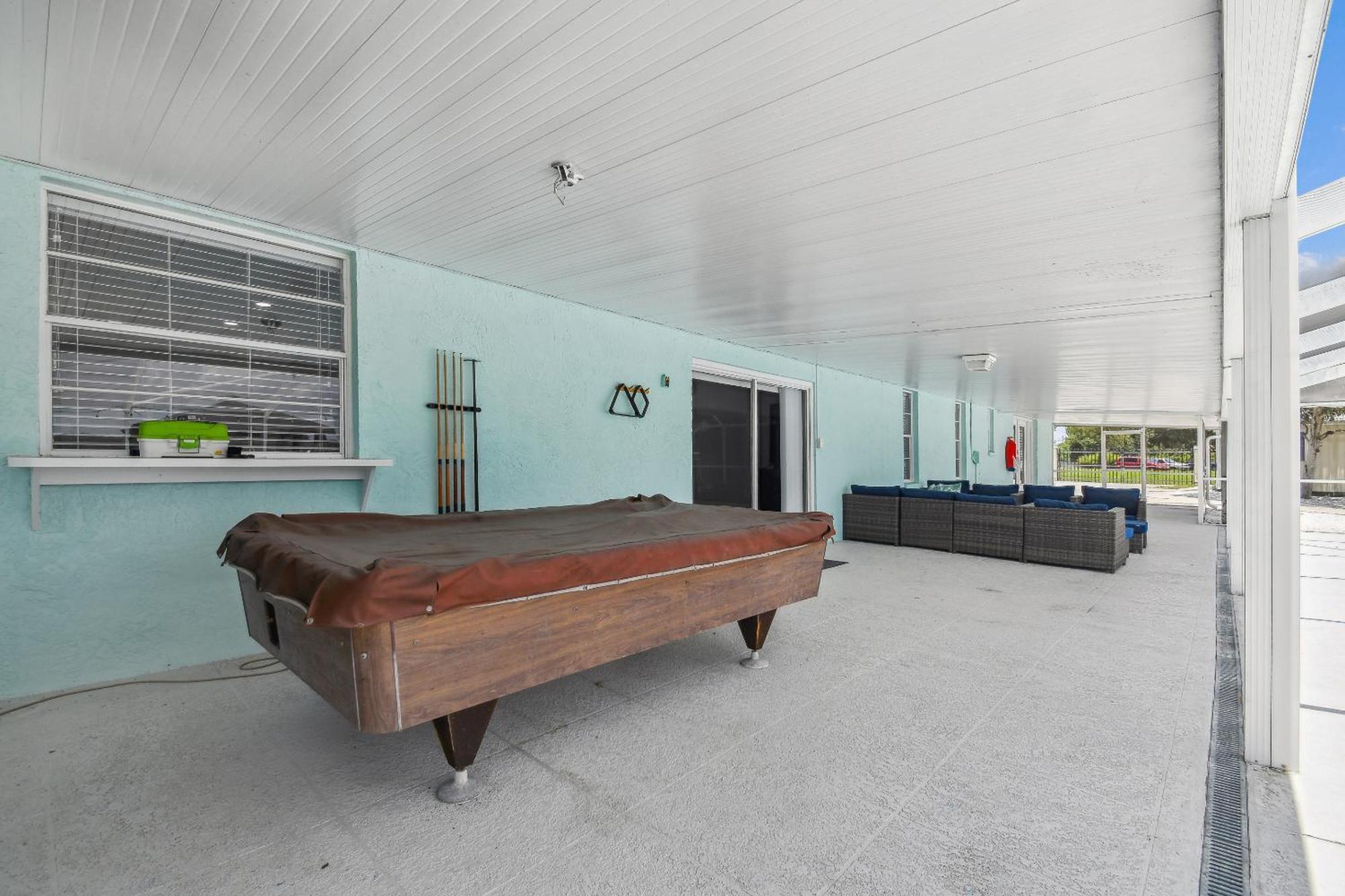 Lake House Westchase Area. Heated Pool Waterfront! Tampa Exteriör bild