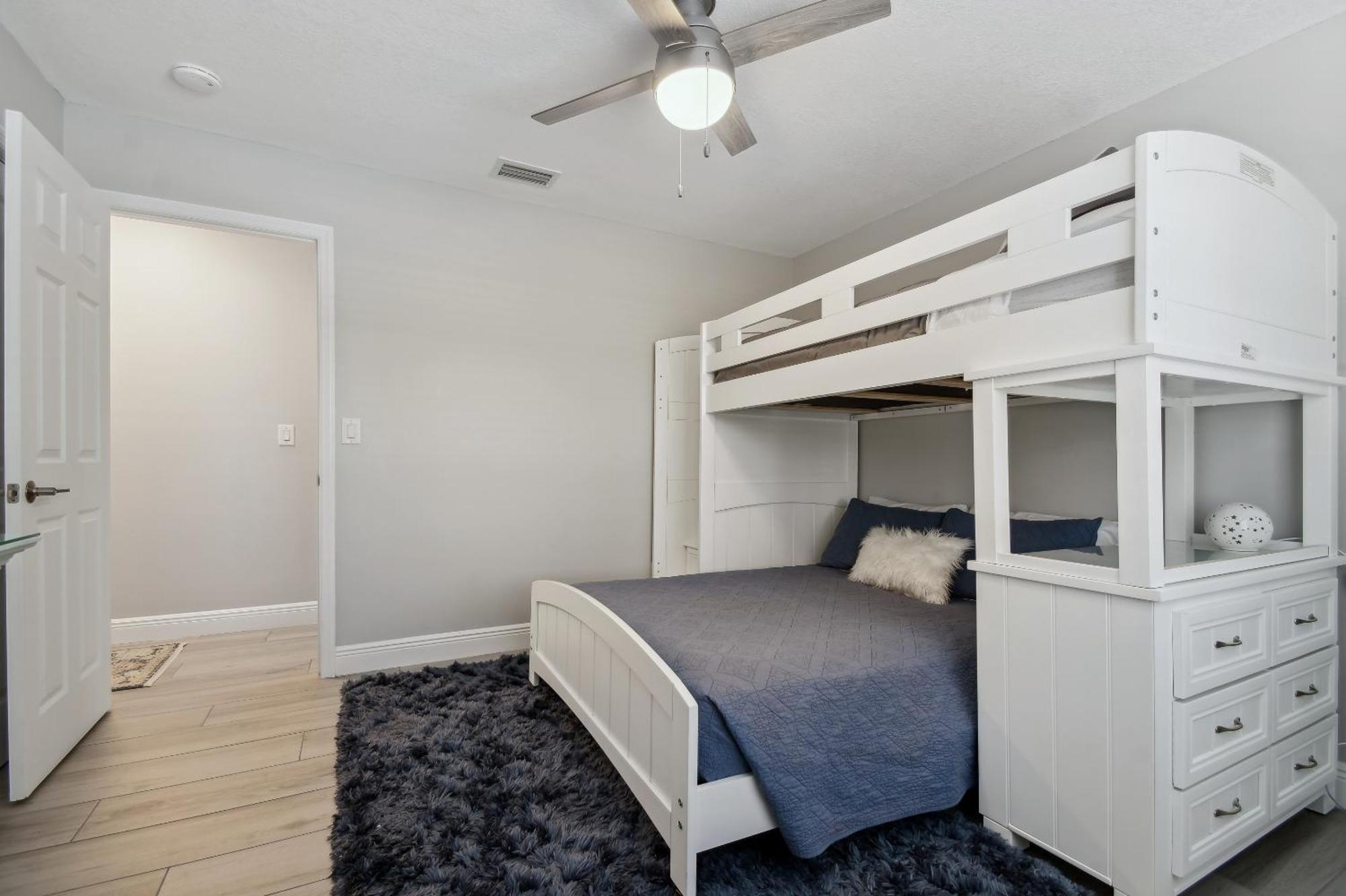 Lake House Westchase Area. Heated Pool Waterfront! Tampa Exteriör bild